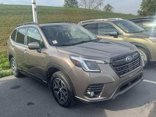 2023 Subaru Forester Premium CVT