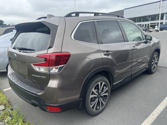2023 Subaru Forester Limited CVT