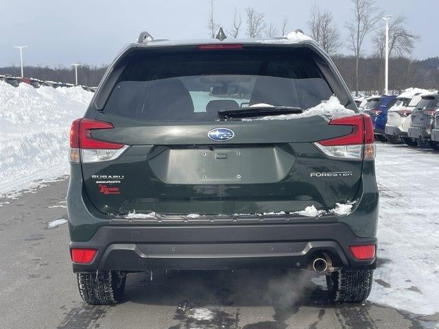 2023 Subaru Forester Limited CVT