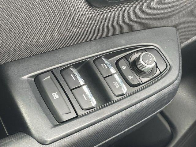 2025 Subaru Forester Premium AWD