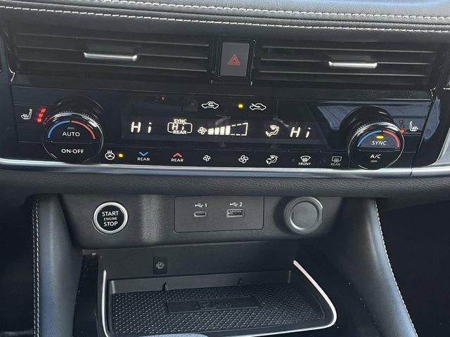 2023 Nissan Rogue AWD Platinum *Ltd Avail*