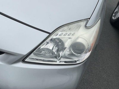 2014 Toyota Prius 5dr HB Two (SE)