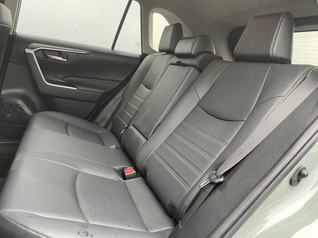 2022 Toyota RAV4 XLE Premium AWD (Natl)