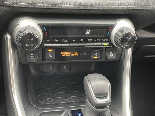 2022 Toyota RAV4 XLE Premium AWD (Natl)