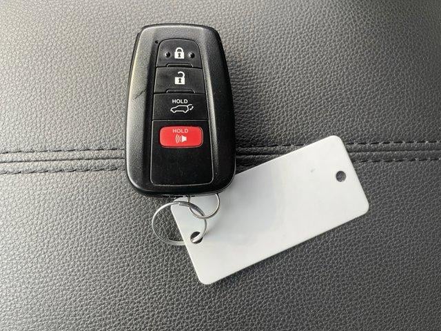 2022 Toyota RAV4 XLE Premium AWD (Natl)