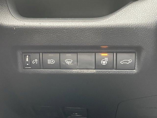 2022 Toyota RAV4 XLE Premium AWD (Natl)