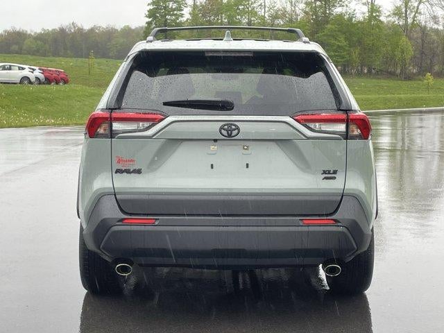 2022 Toyota RAV4 XLE Premium AWD (Natl)