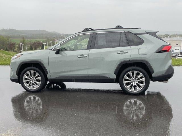 2022 Toyota RAV4 XLE Premium AWD (Natl)