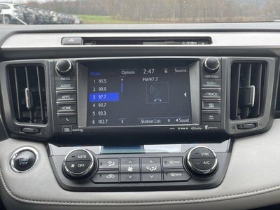 2017 Toyota RAV4 Limited AWD (GS)