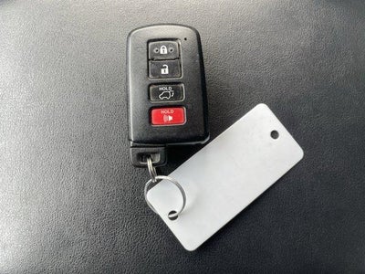2017 Toyota RAV4 Limited AWD (GS)