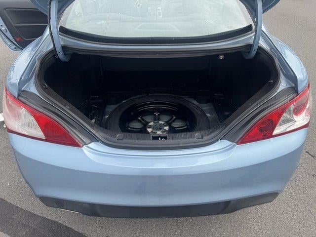 2010 Hyundai GENESIS Coupe 2dr 3.8L Man Track