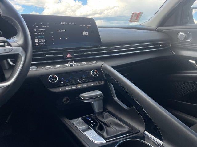 2024 Hyundai ELANTRA SEL IVT