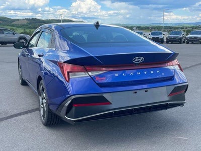 2024 Hyundai ELANTRA SEL IVT