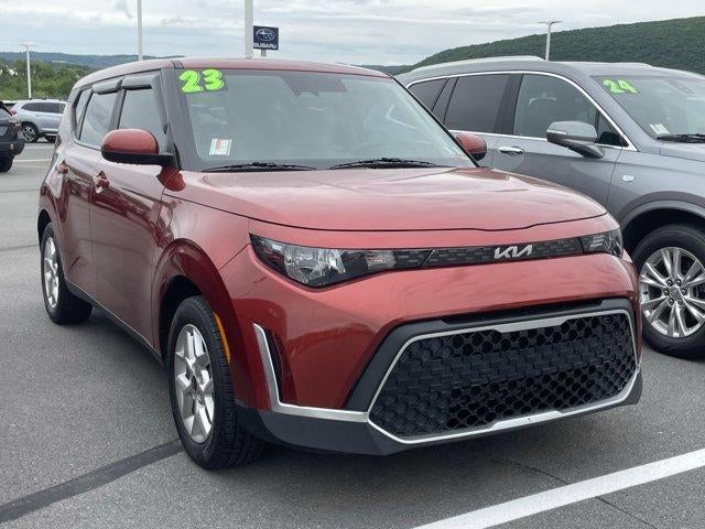 2023 Kia Soul LX IVT