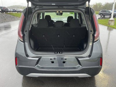 2024 Kia Soul LX IVT