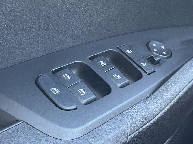 2023 Kia Sportage Hybrid LX AWD