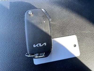 2023 Kia Sportage Hybrid LX AWD