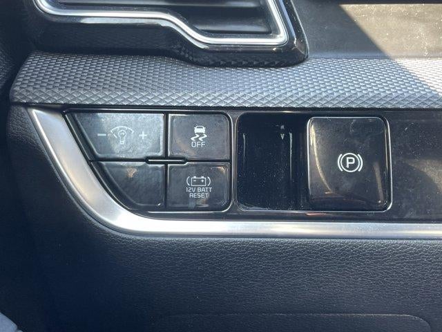 2023 Kia Sportage Hybrid LX AWD