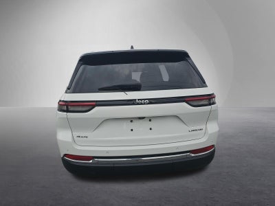 2023 Jeep Grand Cherokee Laredo 4x4