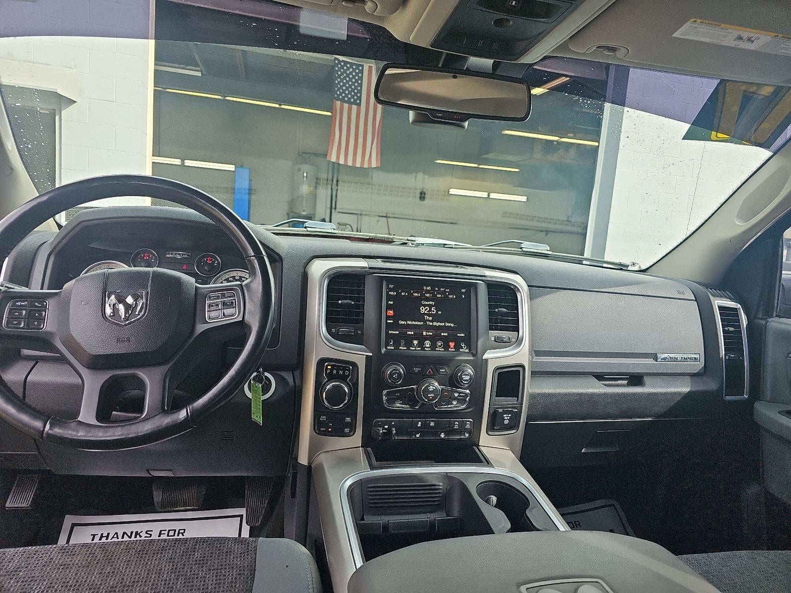 2017 RAM 1500 Big Horn 4x4 Crew Cab 5'7" Box