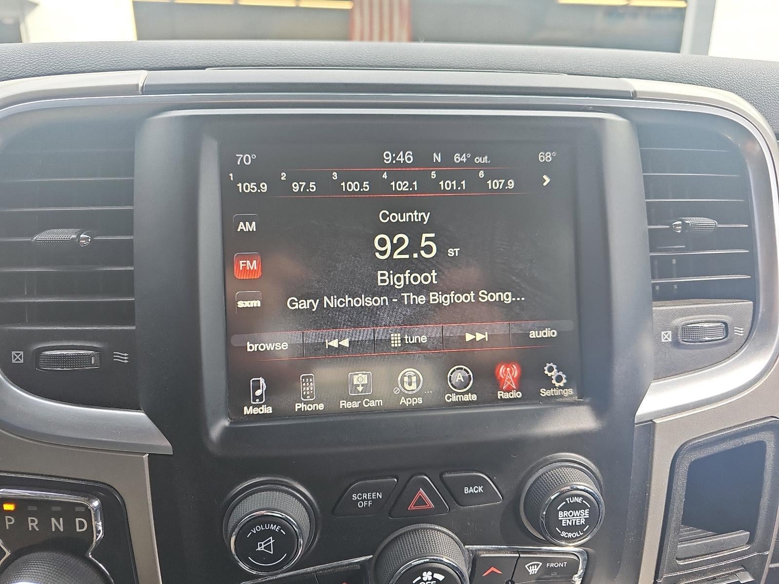 2017 RAM 1500 Big Horn 4x4 Crew Cab 5'7" Box