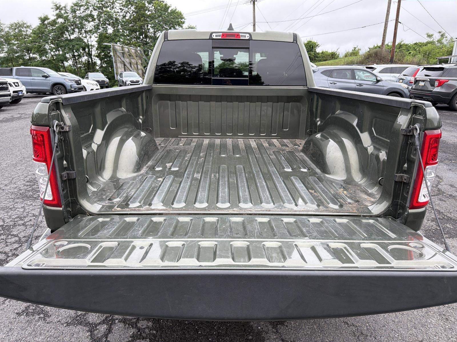 2021 RAM 1500 Big Horn 4x4 Quad Cab 6'4" Box