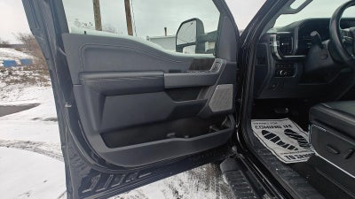 2024 Ford Super Duty F-350 SRW LARIAT 4WD Crew Cab 6.75' Box