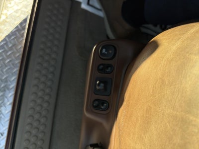 2005 Ford Super Duty F-350 DRW King Ranch