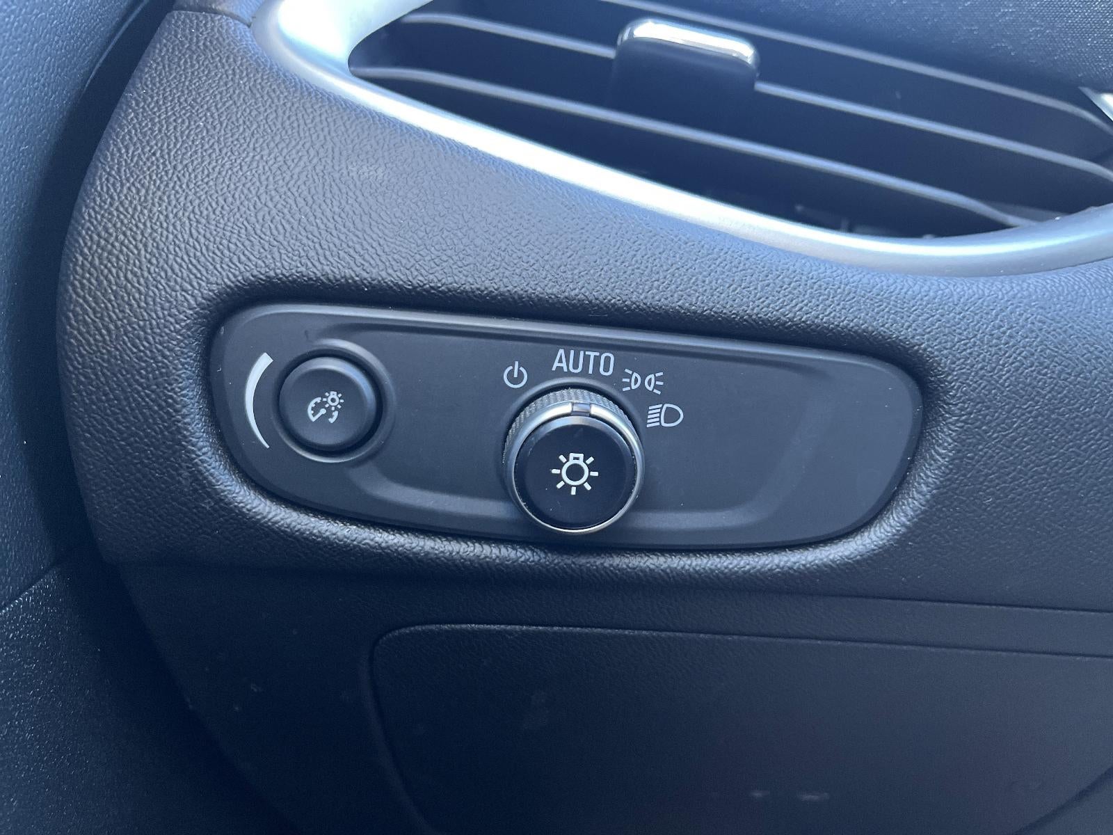 2023 Chevrolet Malibu 4dr Sdn 1LT