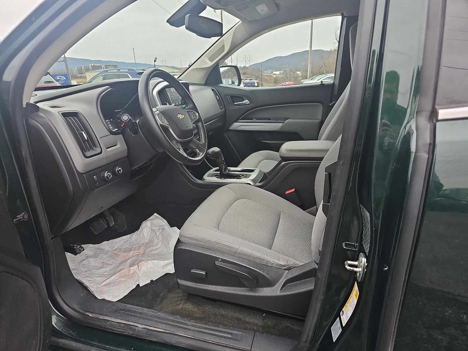 2015 Chevrolet Colorado Extended Cab Long Box 4-Wheel Drive LT