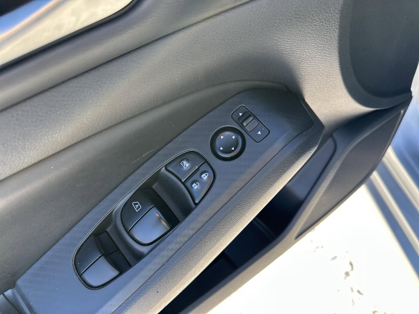 2024 Nissan Altima 2.5 SV Sedan