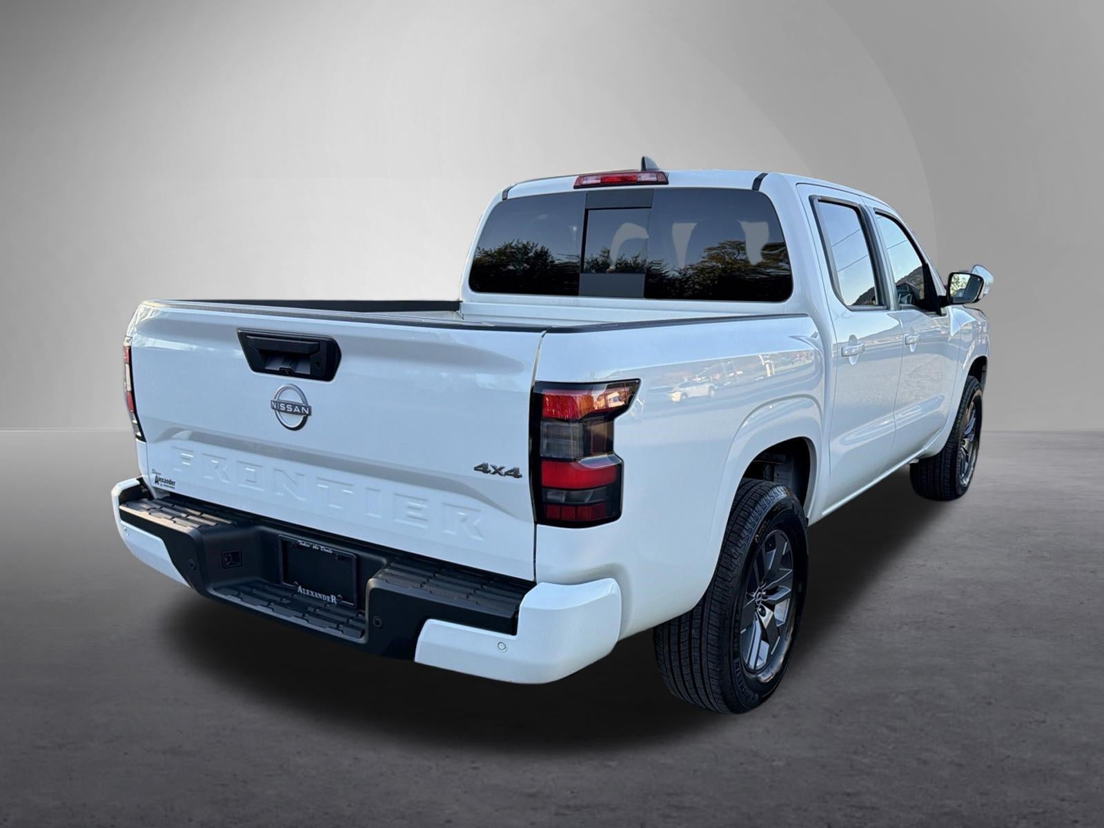 2026 Nissan Frontier Crew Cab 4x4 SV