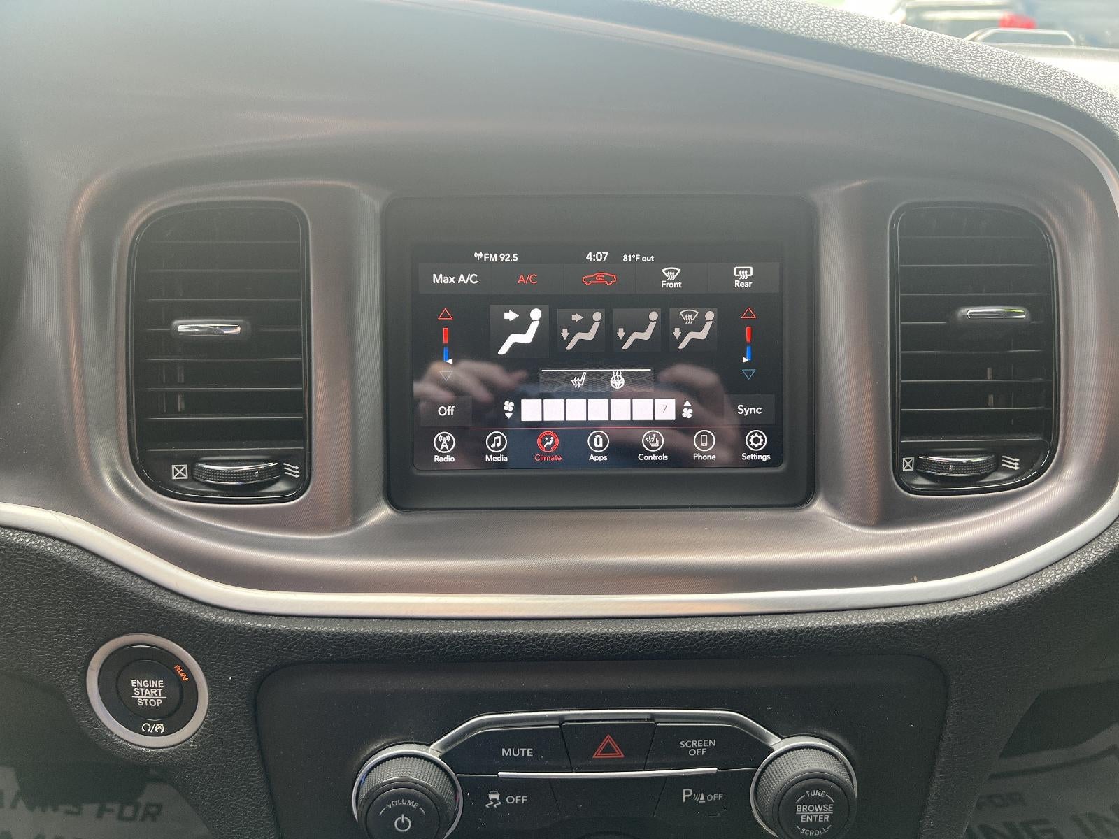 2021 Dodge Charger SXT RWD