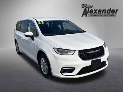 2023 Chrysler Pacifica Touring L FWD