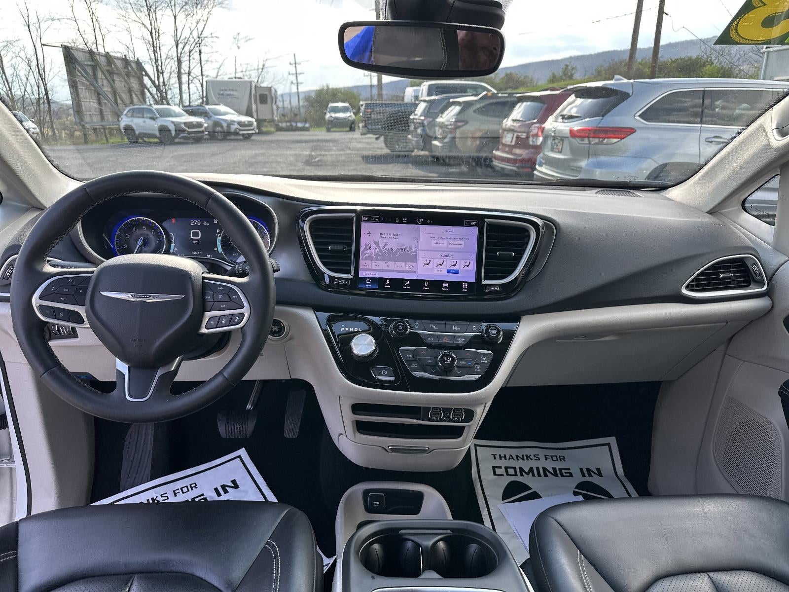 2023 Chrysler Pacifica Touring L FWD