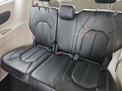 2024 Chrysler Pacifica Touring L FWD