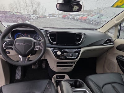 2024 Chrysler Pacifica Touring L FWD