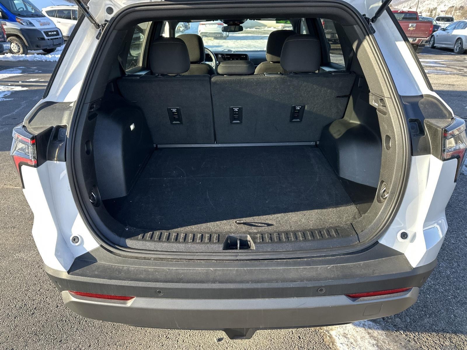 2025 Chevrolet Equinox AWD LT