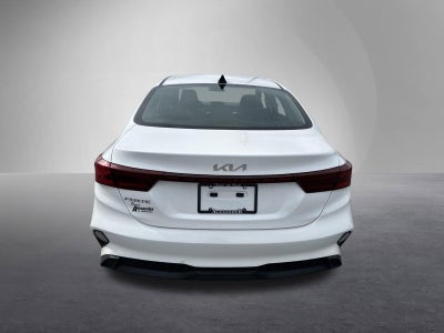 2024 Kia Forte LXS IVT