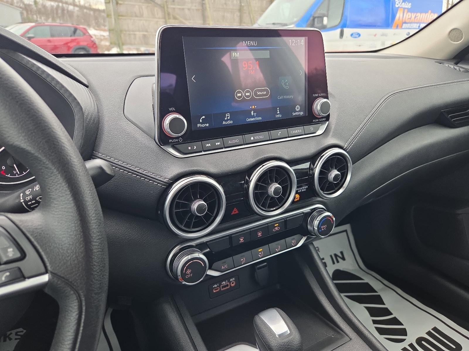 2023 Nissan Sentra SV CVT