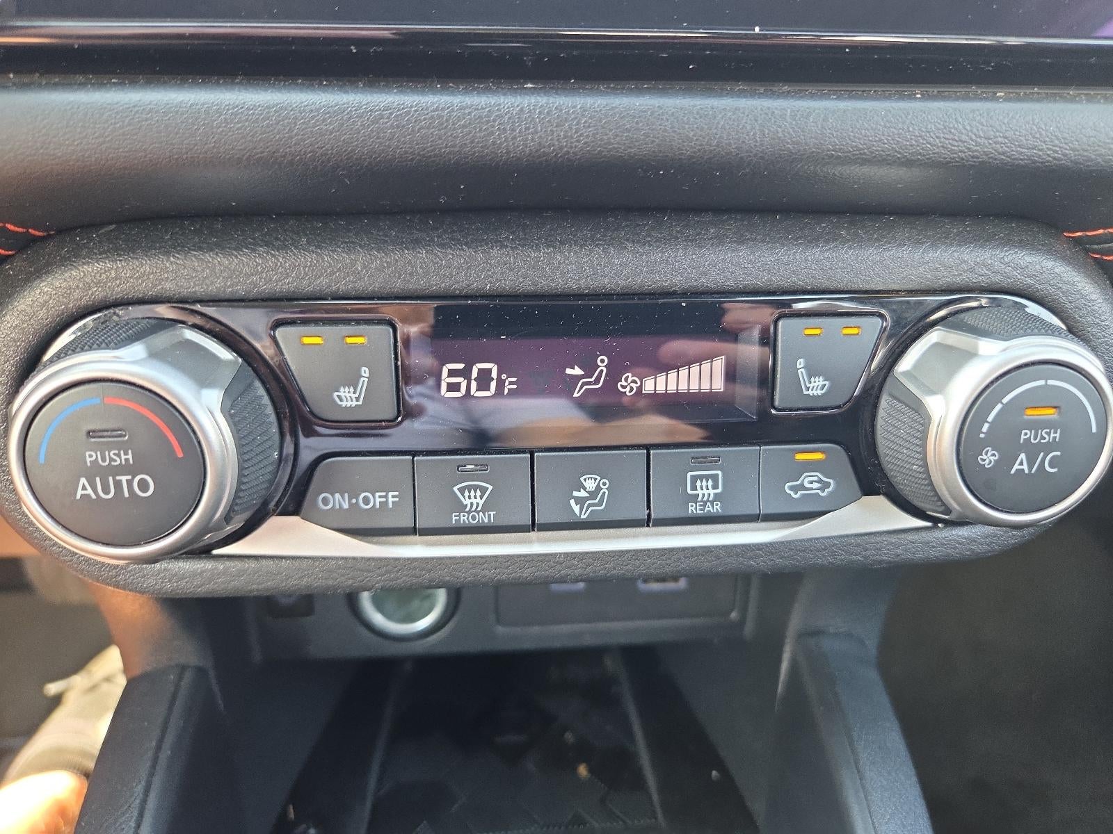 2024 Nissan Versa SR CVT