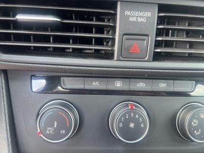 2024 Volkswagen Jetta S Auto
