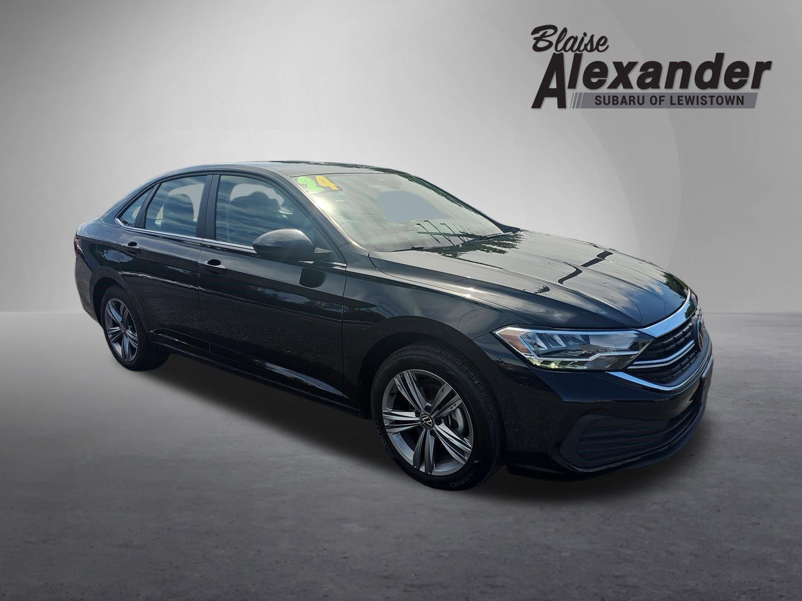 2024 Volkswagen Jetta SE Auto