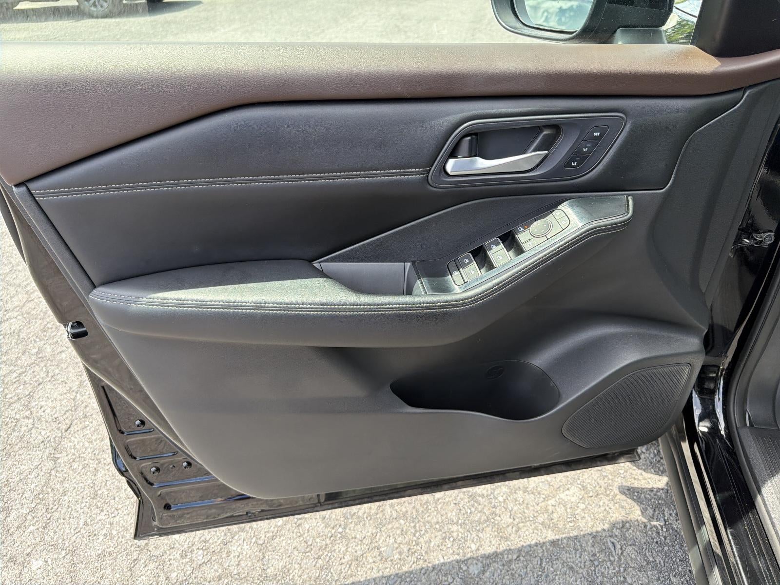 2023 Nissan Rogue AWD SL