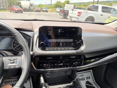 2023 Nissan Rogue AWD SL