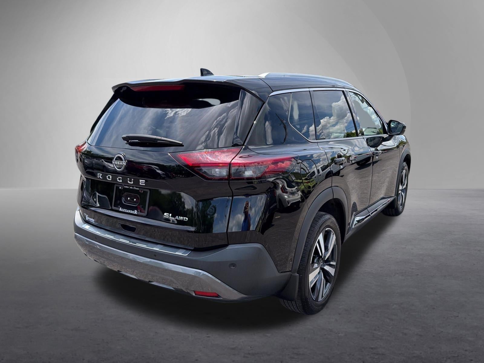 2023 Nissan Rogue AWD SL