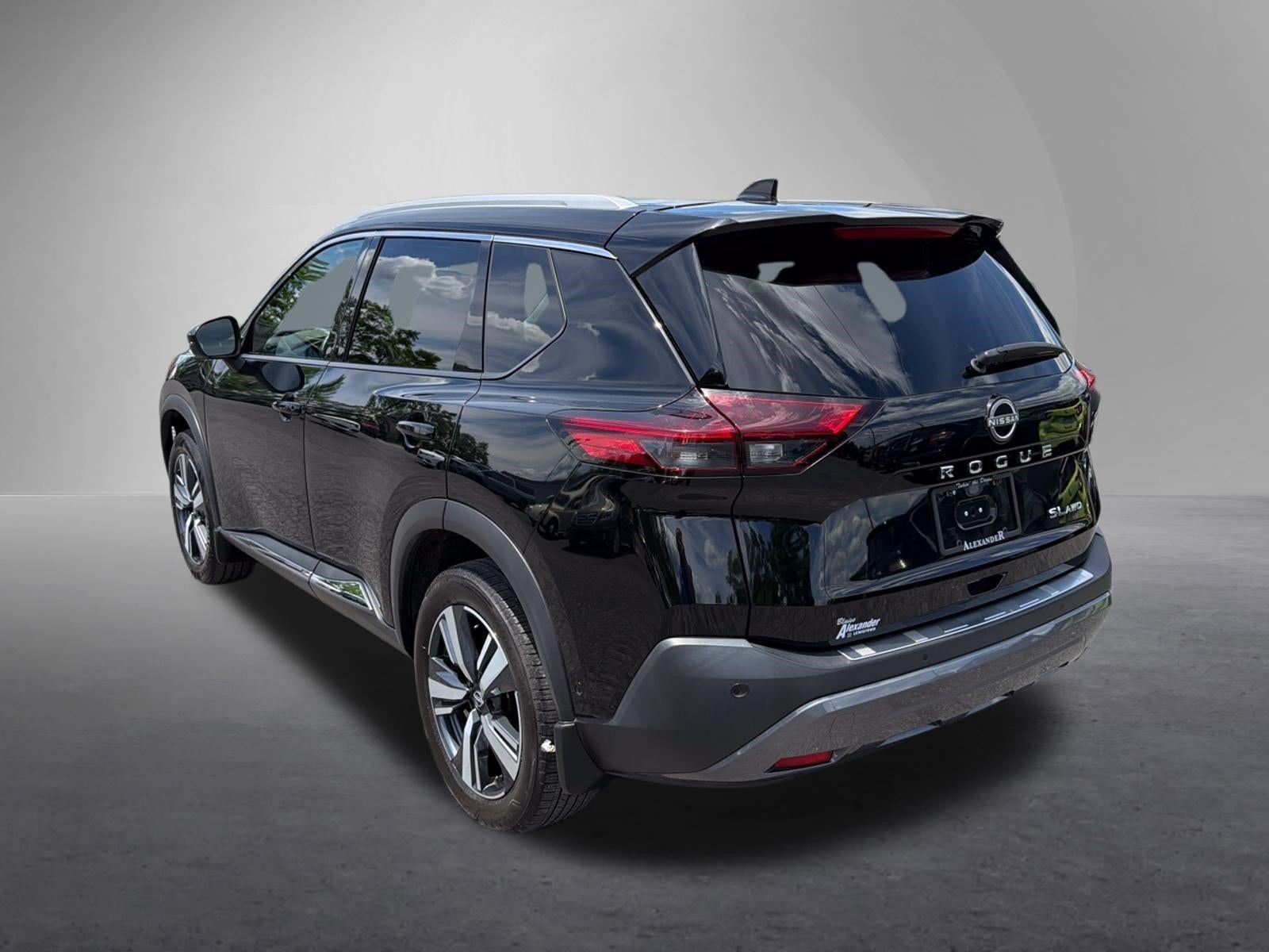 2023 Nissan Rogue AWD SL
