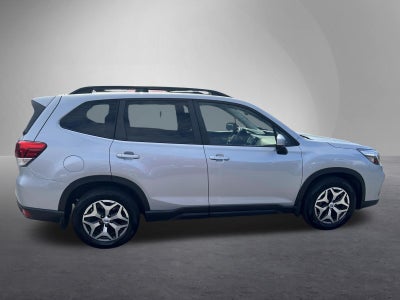2021 Subaru Forester Premium CVT
