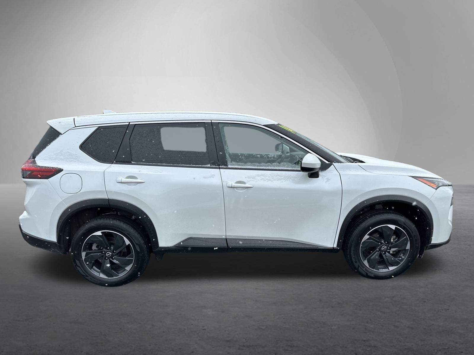 2024 Nissan Rogue AWD SV
