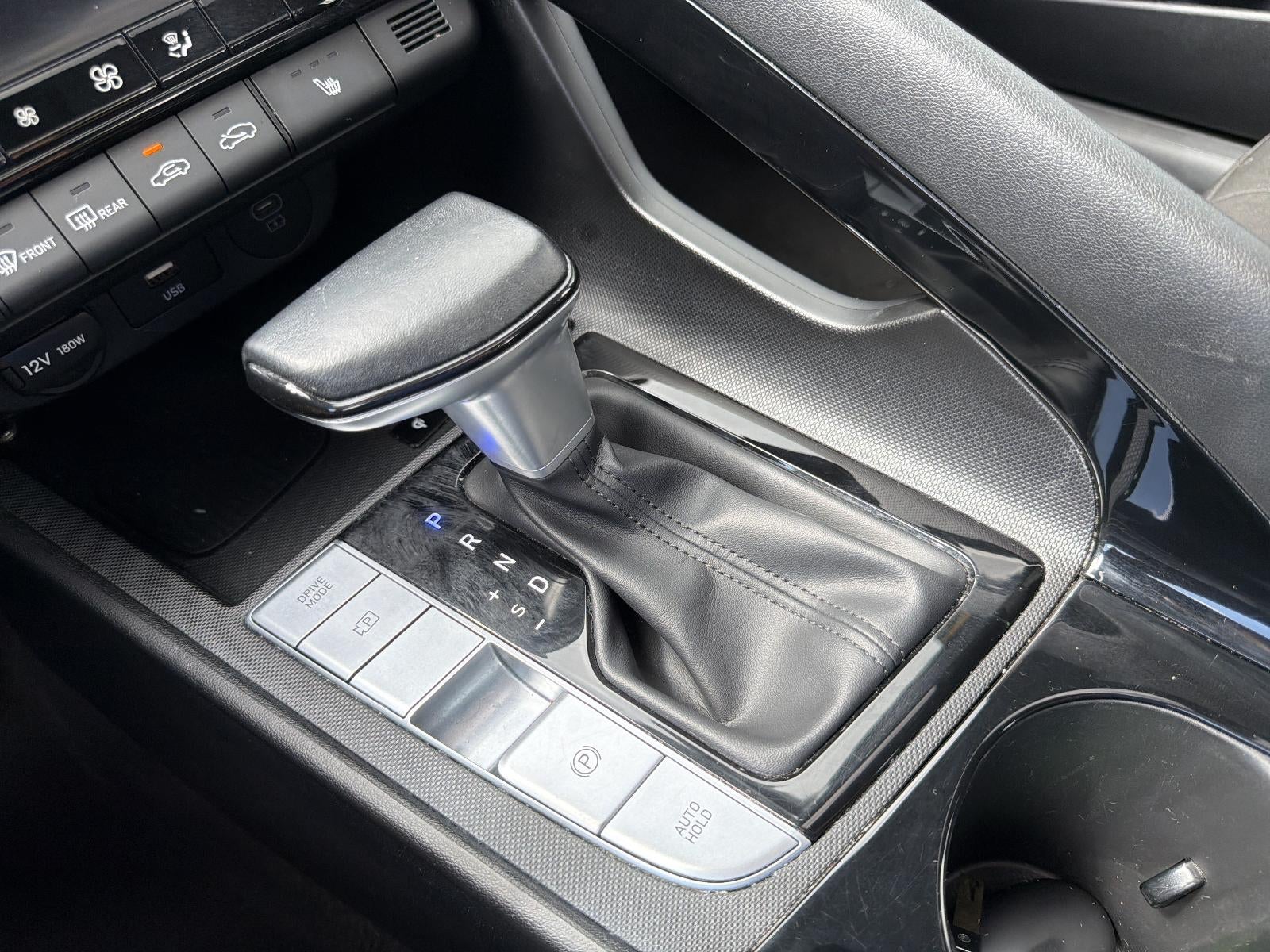 2025 Hyundai ELANTRA SEL Convenience IVT